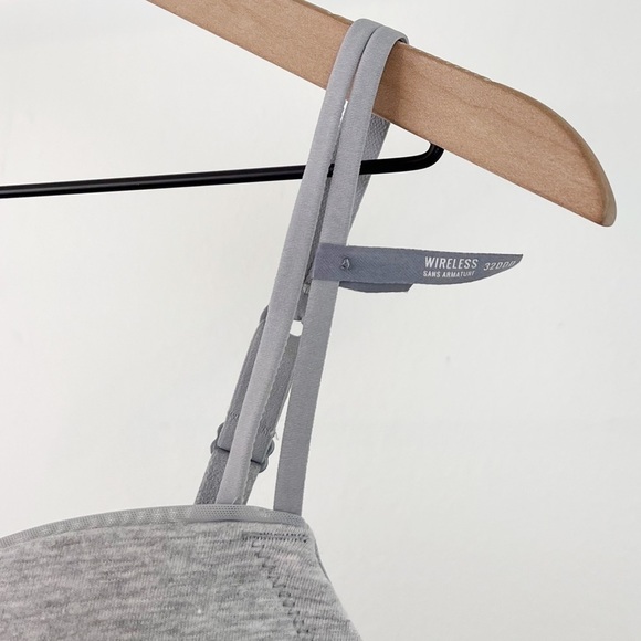 NEW Aerie Real Happy Wireless Push Up Bra in Light Grey - Picture 7 of 10